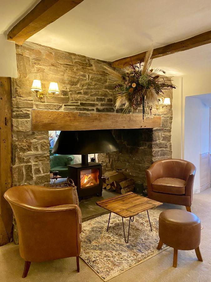 Three Cocks Hotel بريكون المظهر الخارجي الصورة